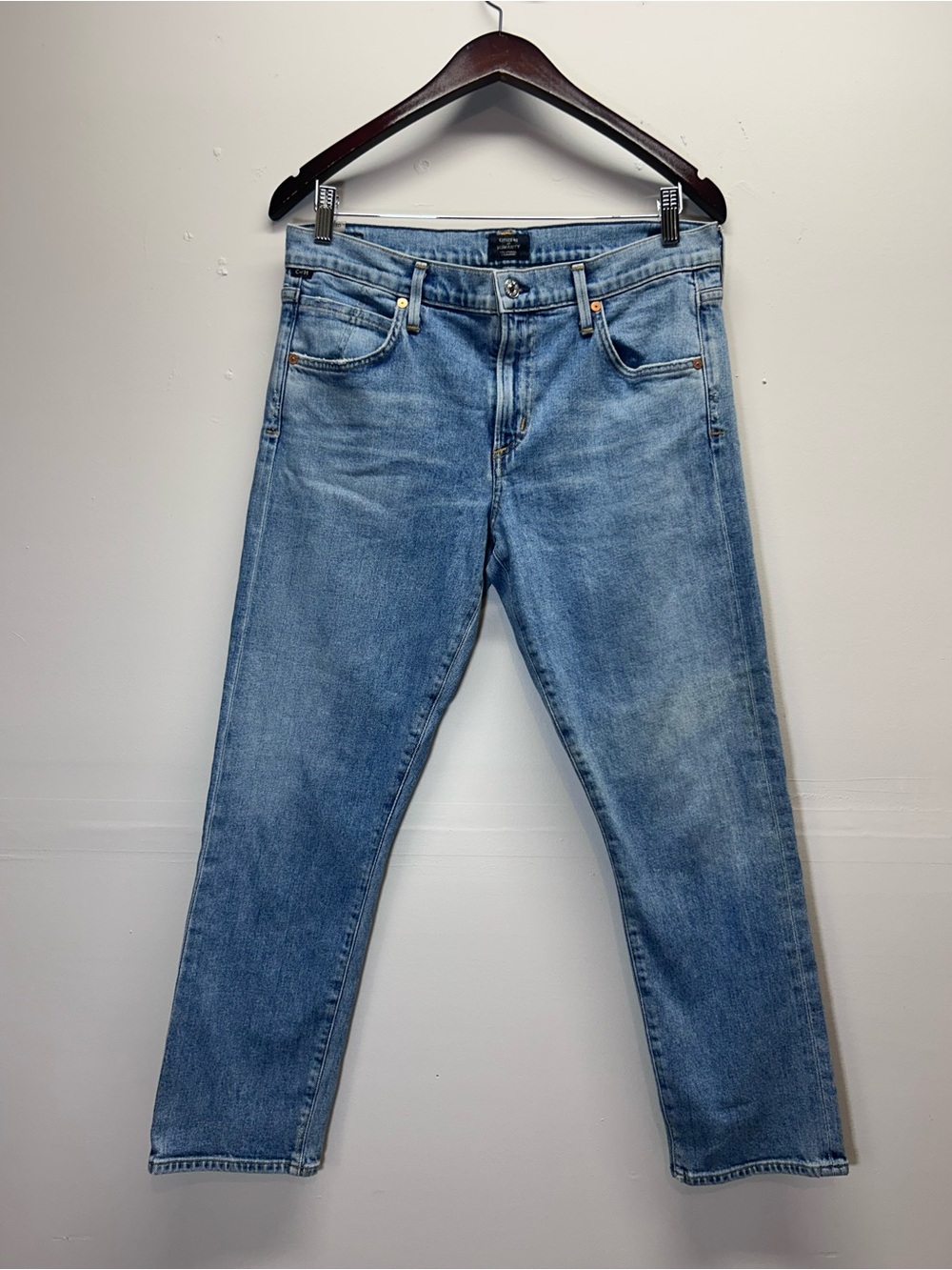Citizens of Humanity Elsa Mid-Rise Slim Fit Crop- 30 - Picture 2 of 16